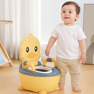 bebe avec pot bebe canard jaune