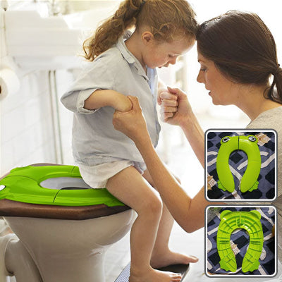 réducteur de toilette vert - maman avec fille